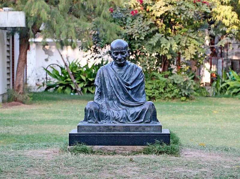 Ahmedabad – Mahadev Cabs